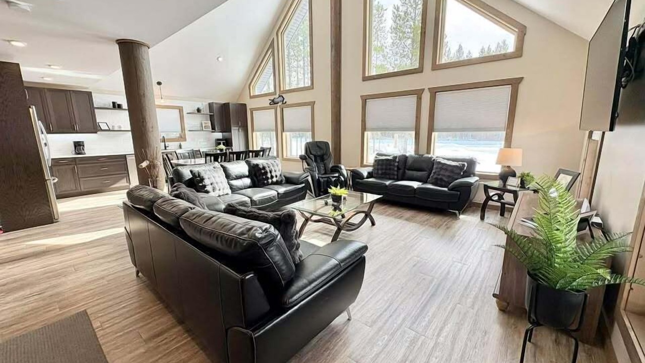 Photo of Others in Valemount