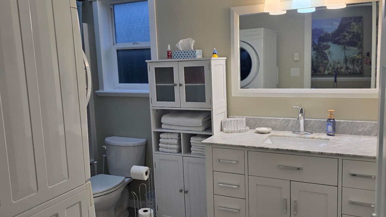 Photo of Bathroom in Regional District of Nanaimo
