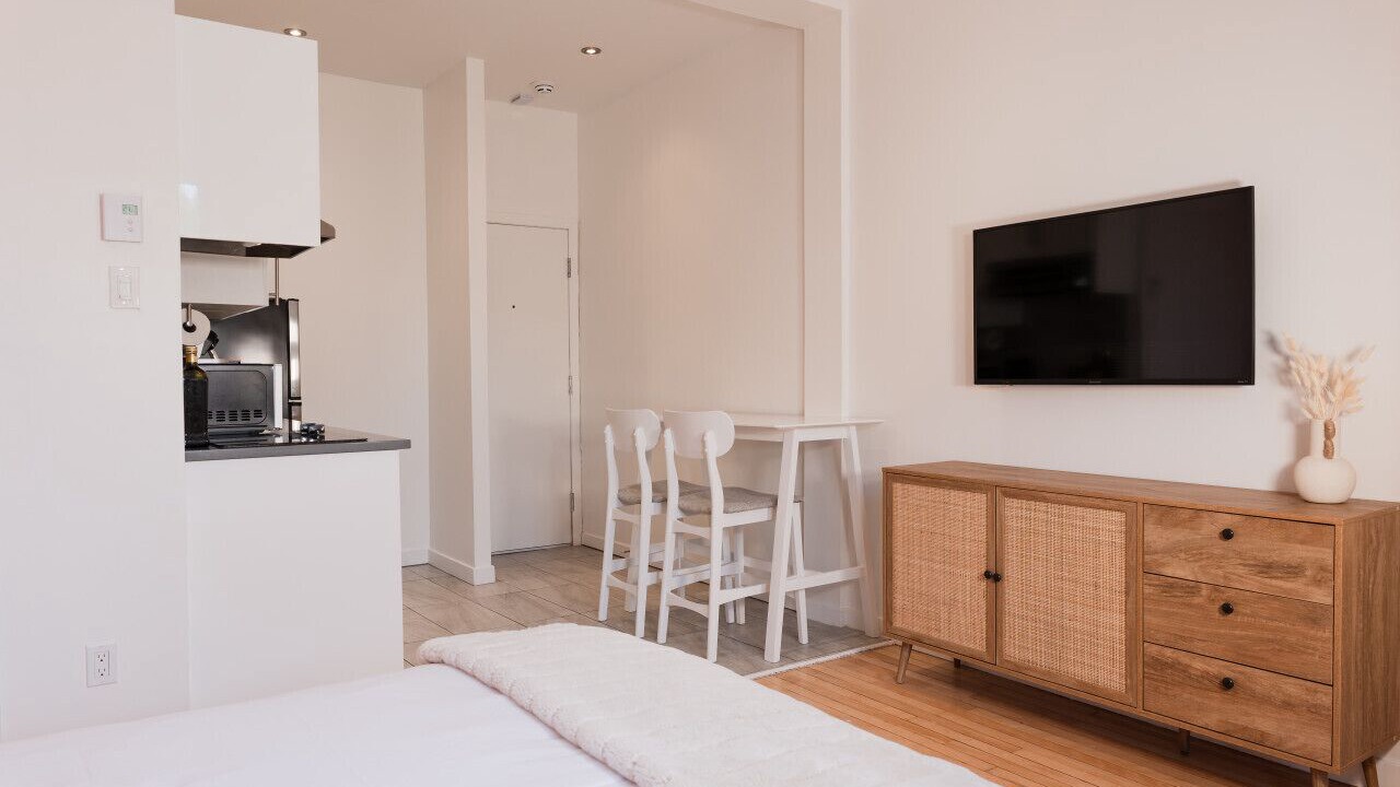 Photo of Bedroom in Plateau Mont Royal