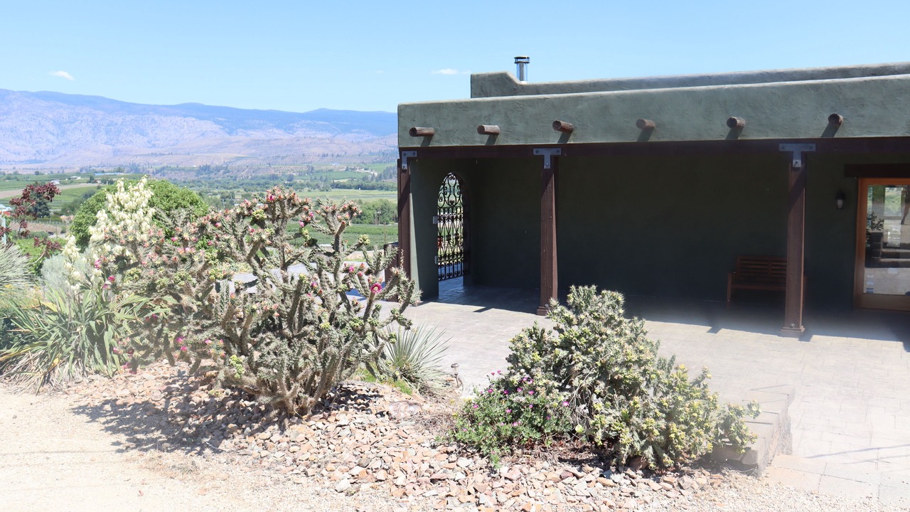 Photo of Outdoor in Oliver