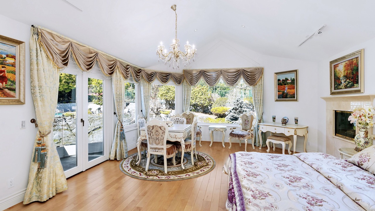 Photo of Bedroom in West Vancouver