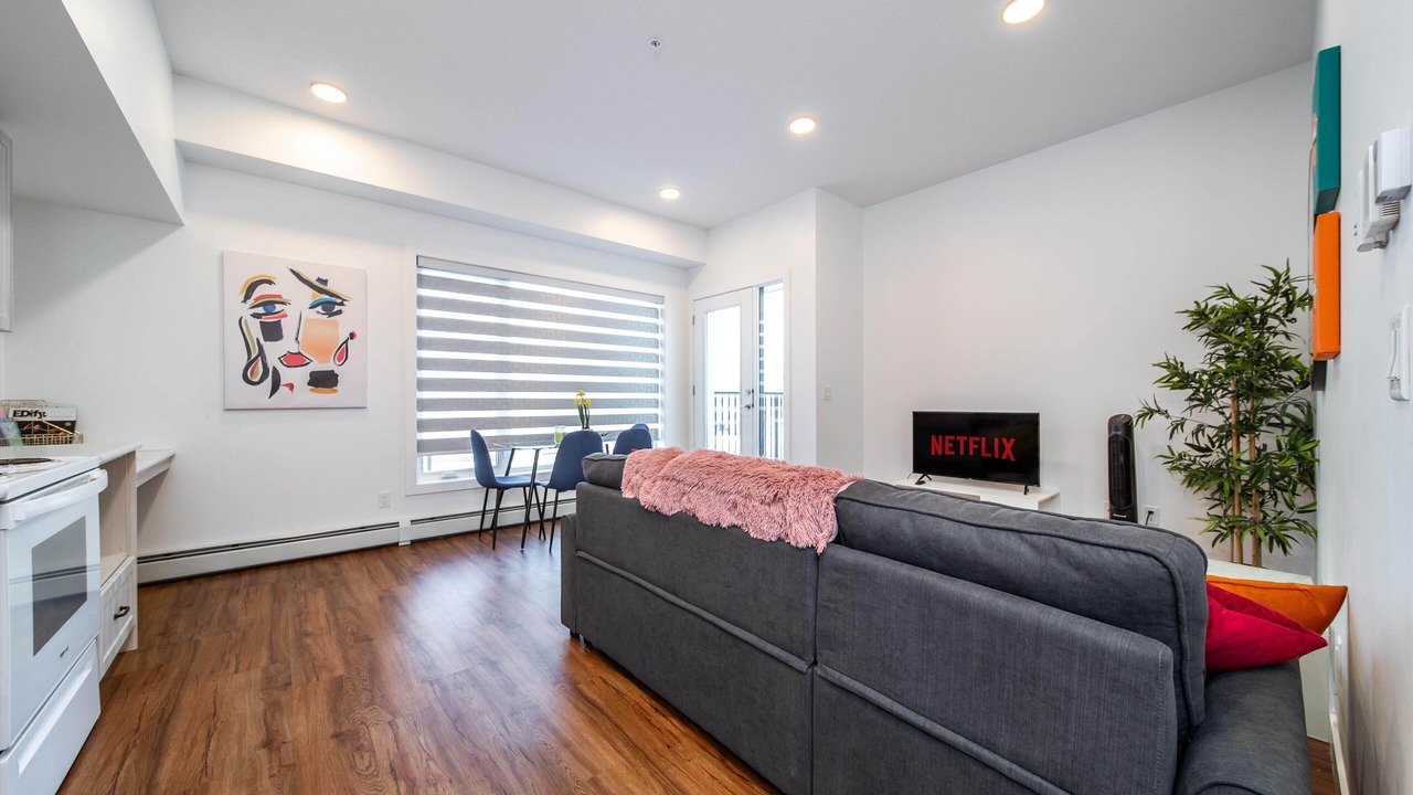 Photo of Livingroom in West Edmonton