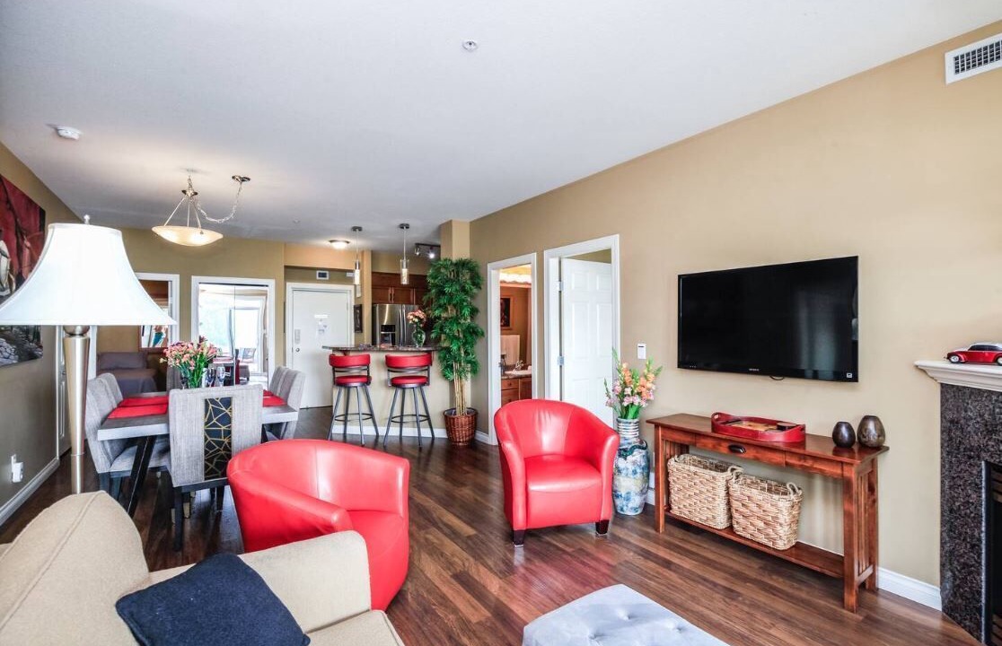 Photo of Livingroom in North End