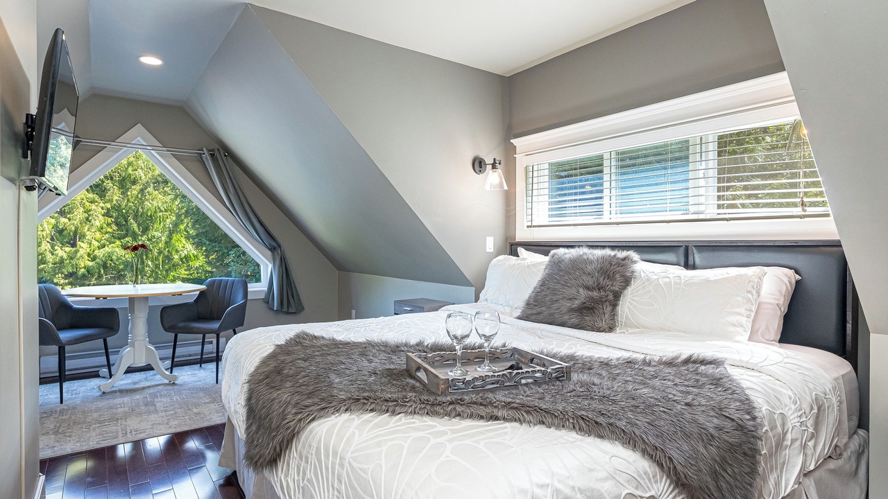 Photo of Bedroom in Shawnigan Lake