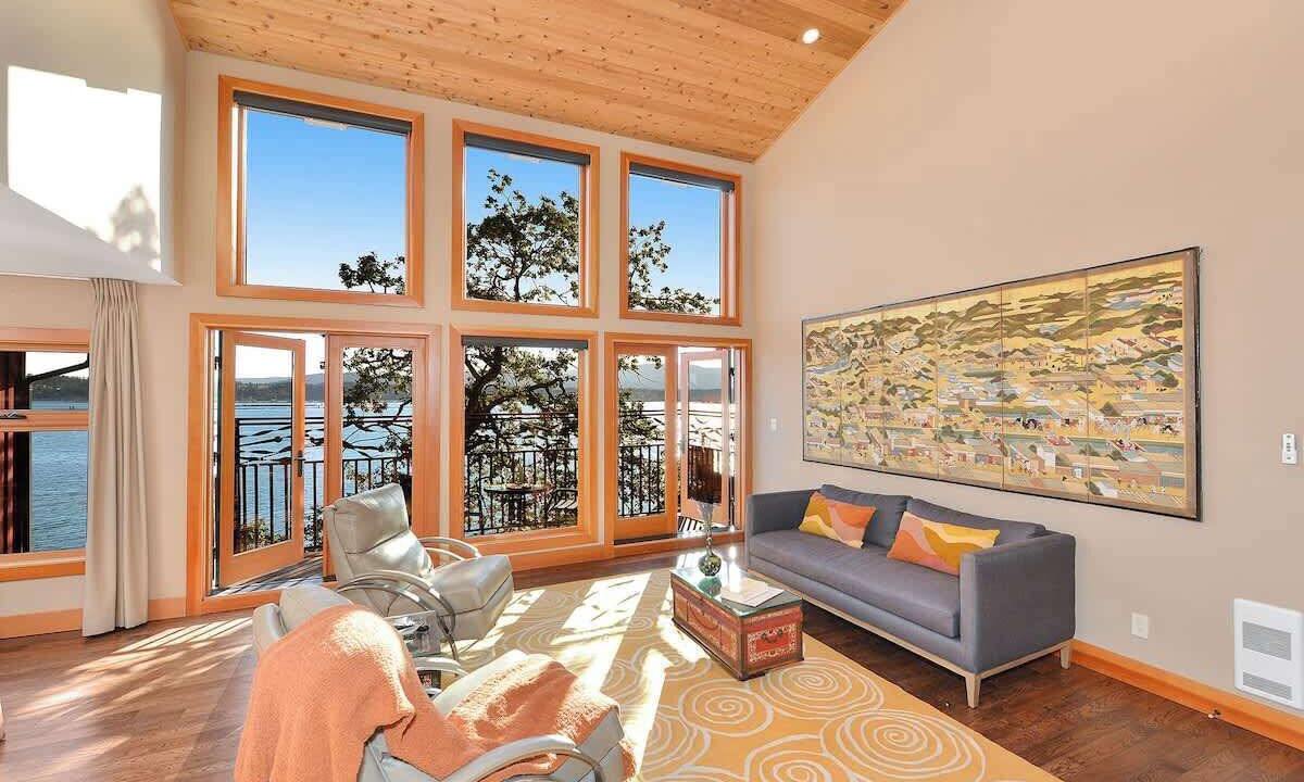 Photo of Bedroom in Cowichan Bay