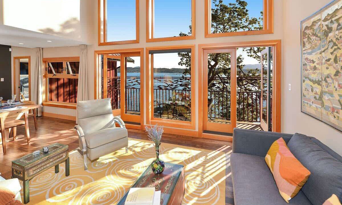 Photo of Bedroom in Cowichan Bay