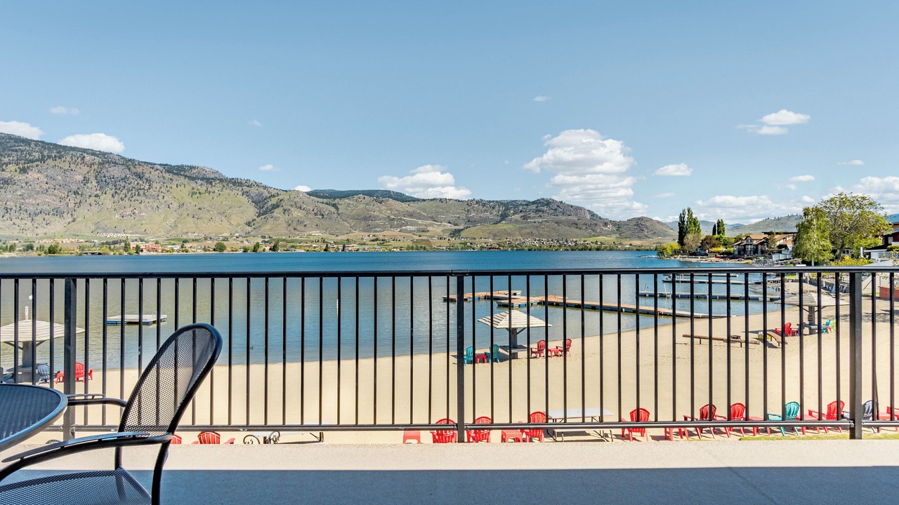 Photo of Bedroom in Osoyoos