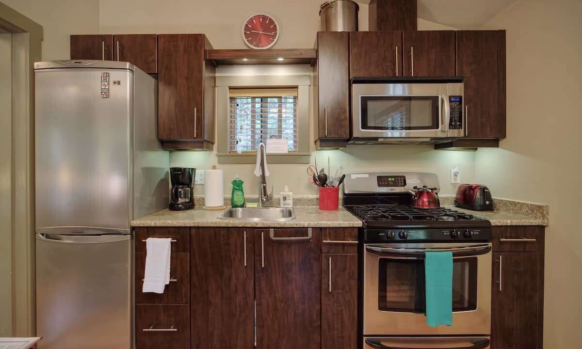 Photo of Kitchen in Port Renfrew