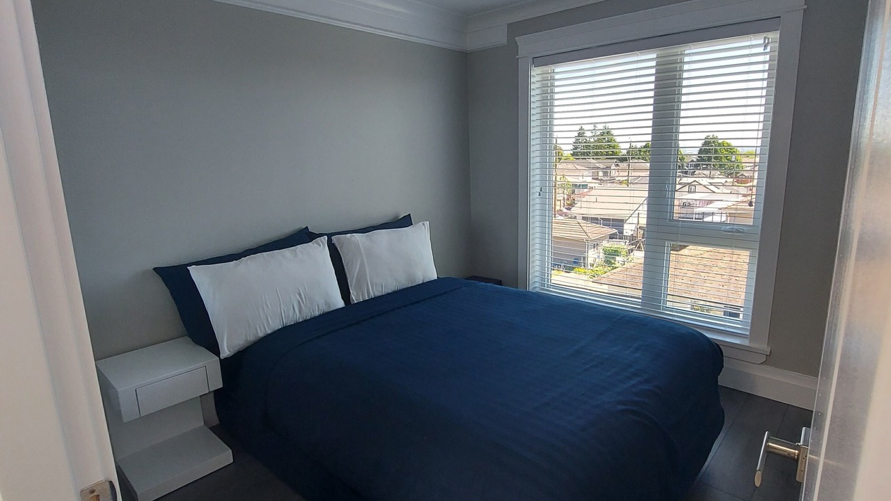 Photo of Bedroom in East Side