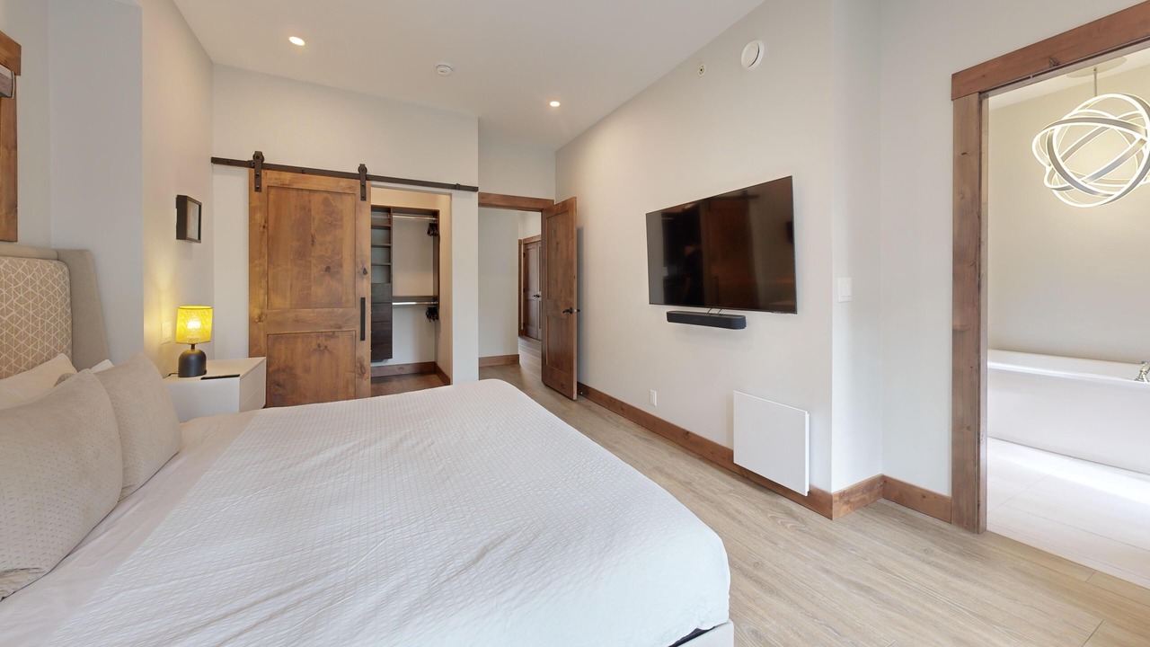 Photo of Bedroom in Sundance Estates