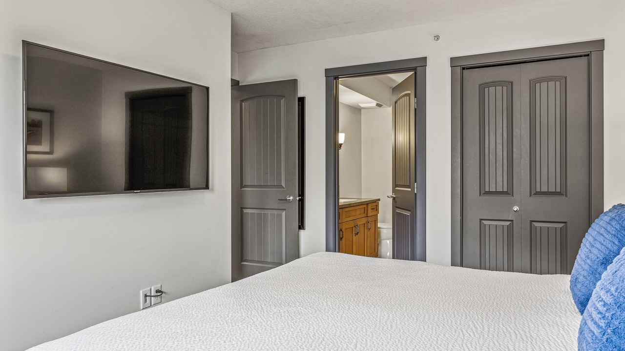 Photo of Bedroom in Dead Man's Flats