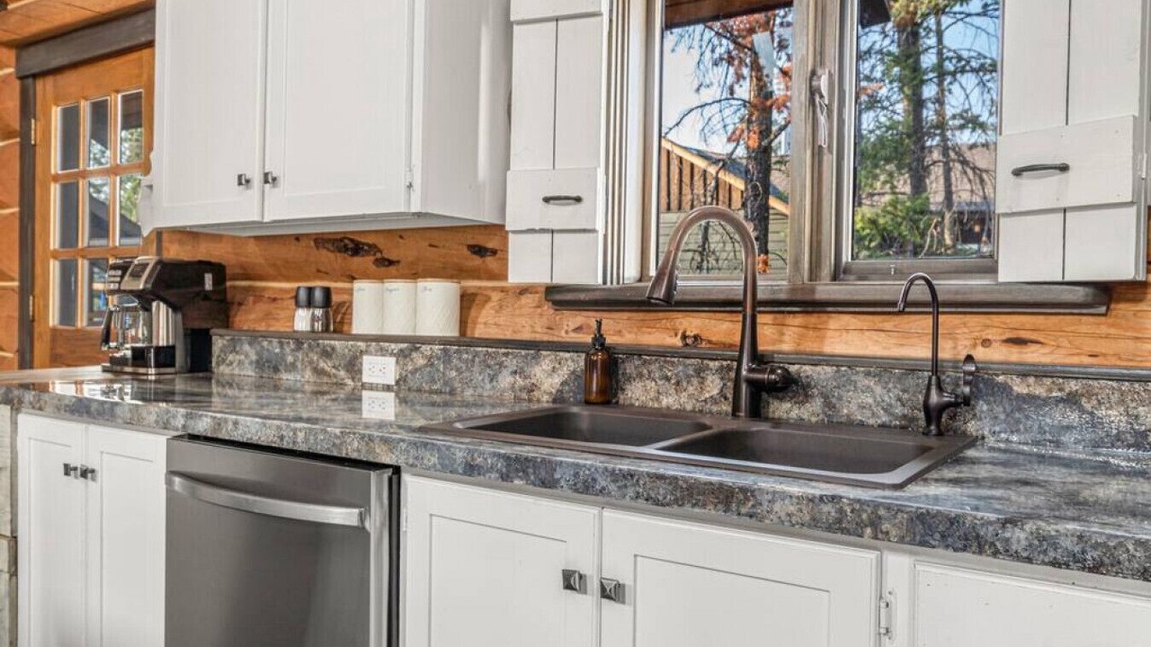 Photo of Kitchen in Invermere
