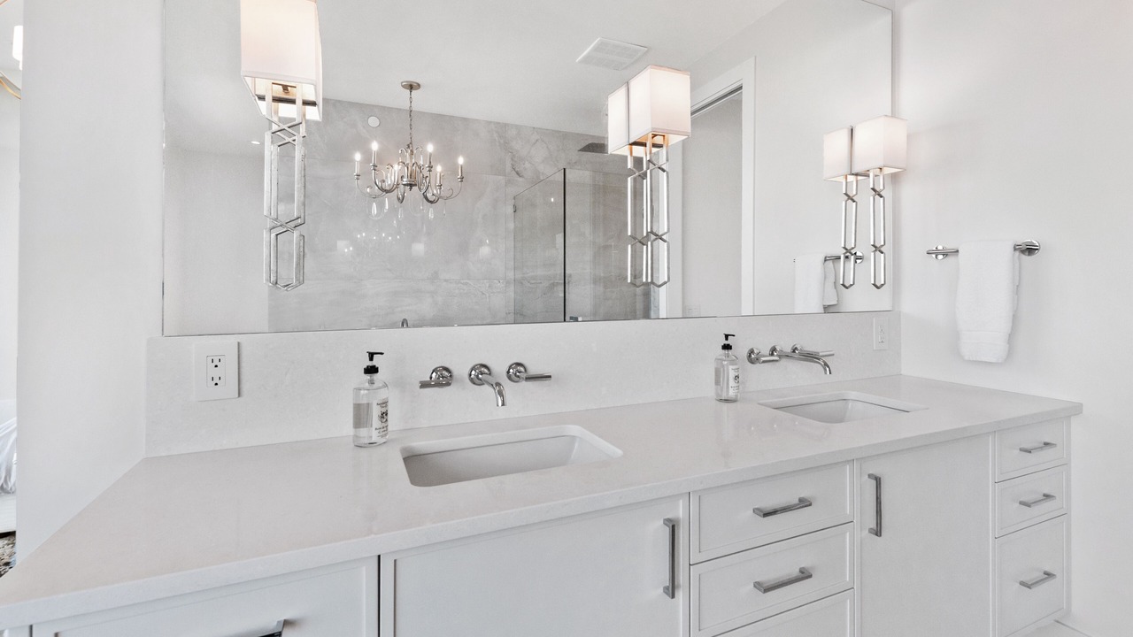 Photo of Bathroom in Okanagan-Similkameen