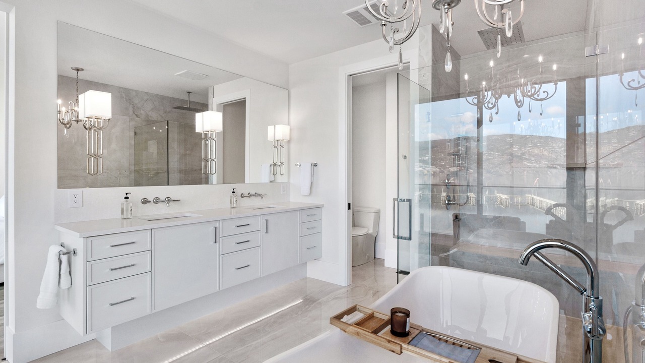 Photo of Bathroom in Okanagan-Similkameen