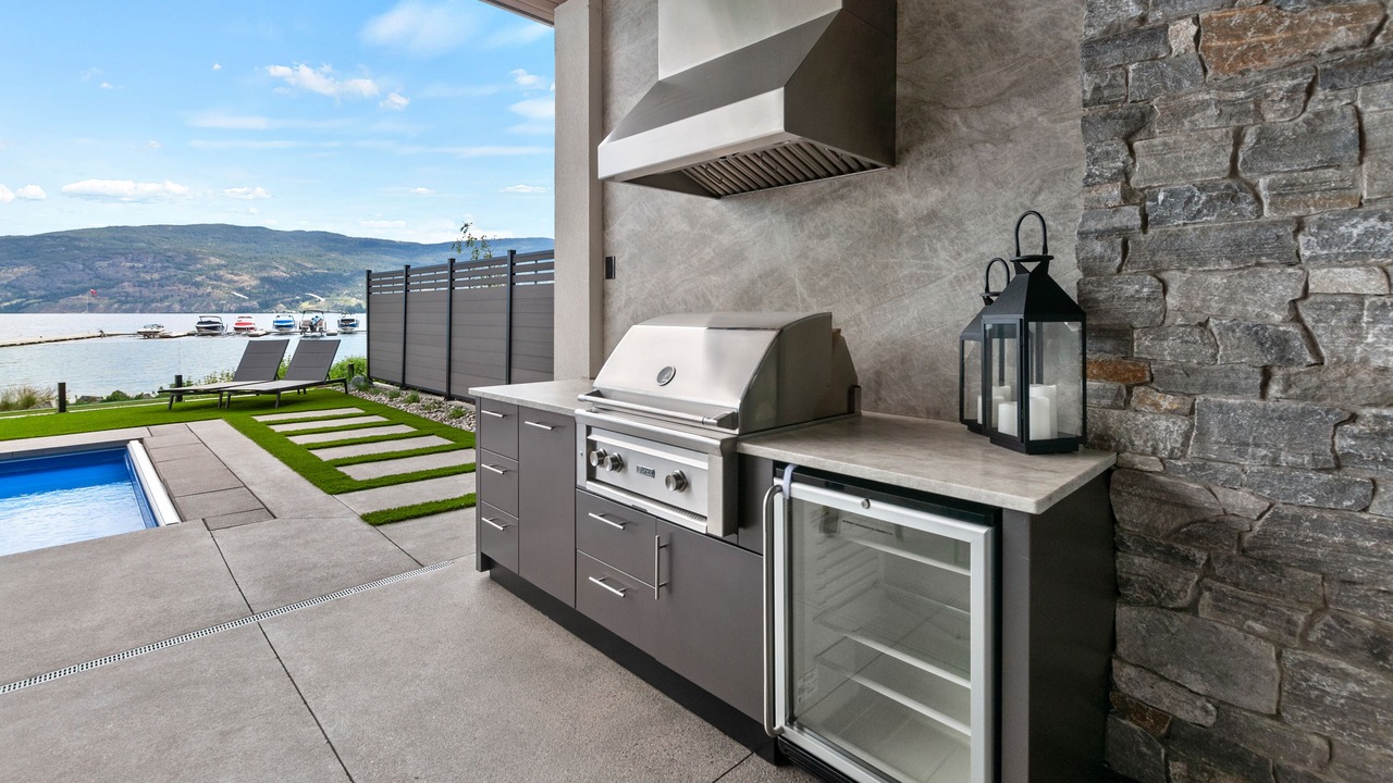 Photo of Patio Balcony in Okanagan-Similkameen