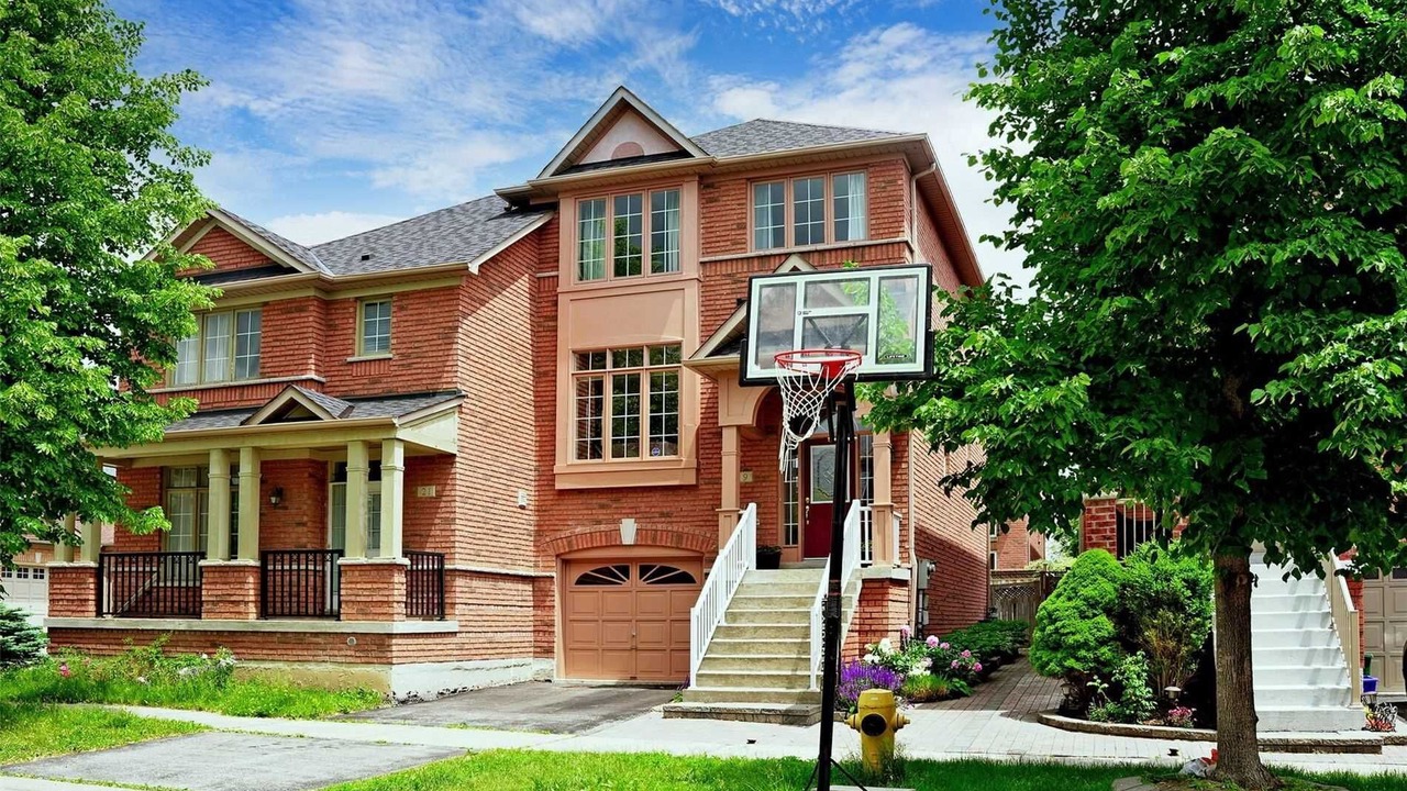 Photo of Outdoor in Markham