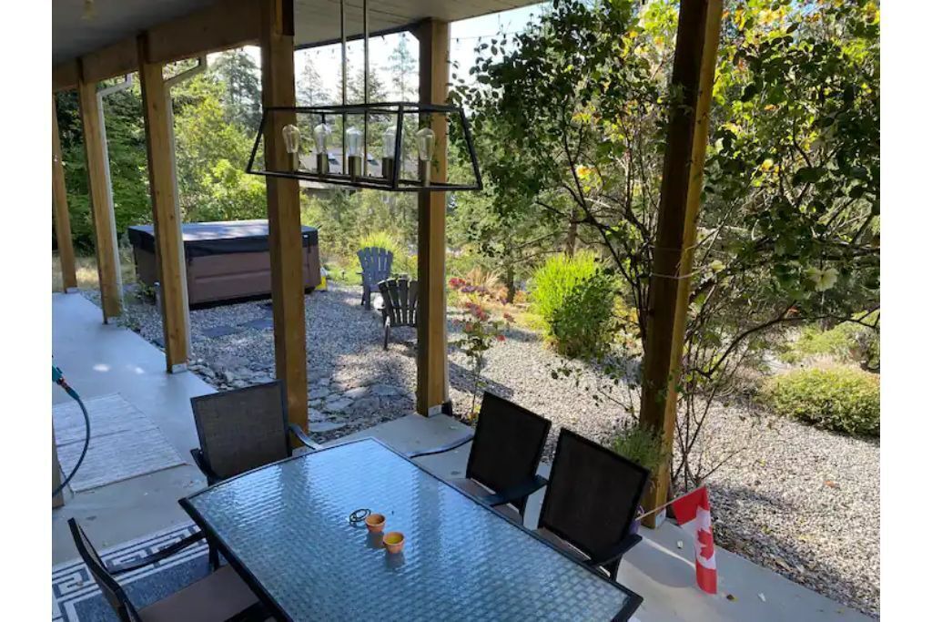 Photo of Outdoor in Halfmoon Bay