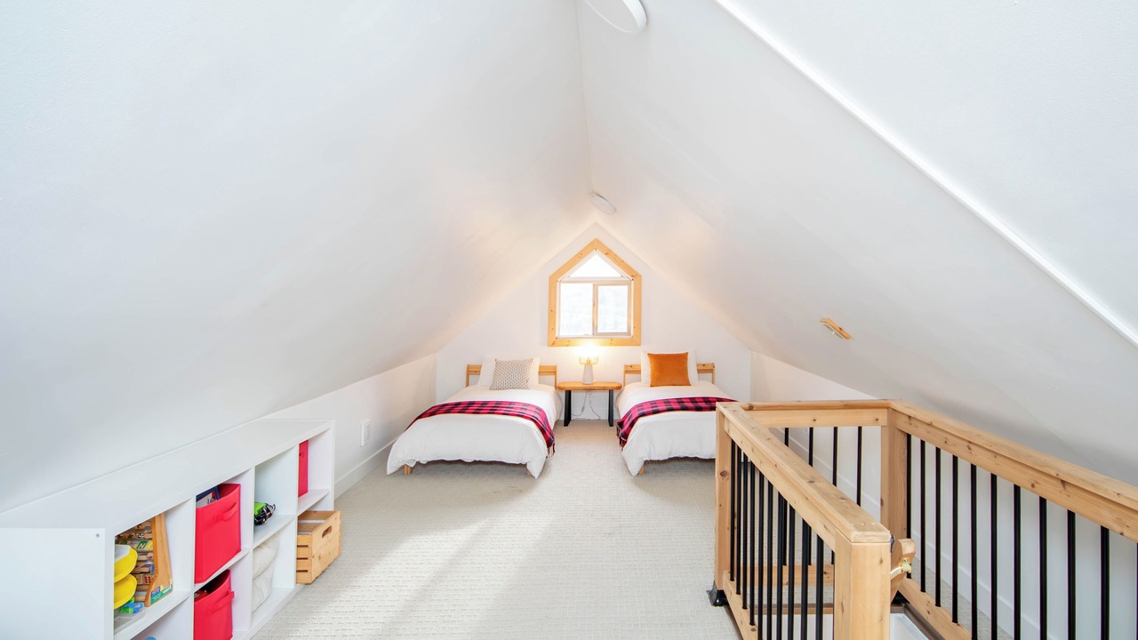 Photo of Bedroom in Okanagan-Similkameen