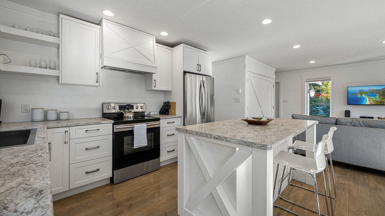 Photo of Kitchen in Courtenay