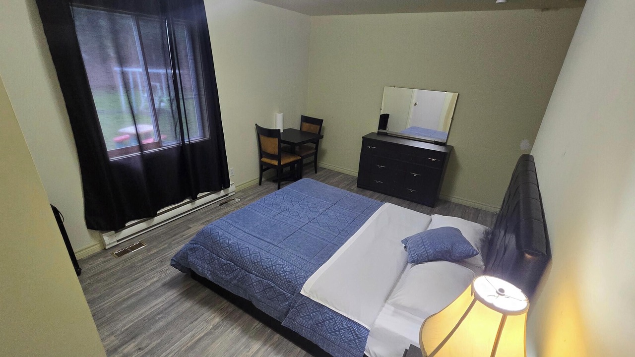 Photo of Bedroom in Sainte-Marguerite-du-Lac-Masson