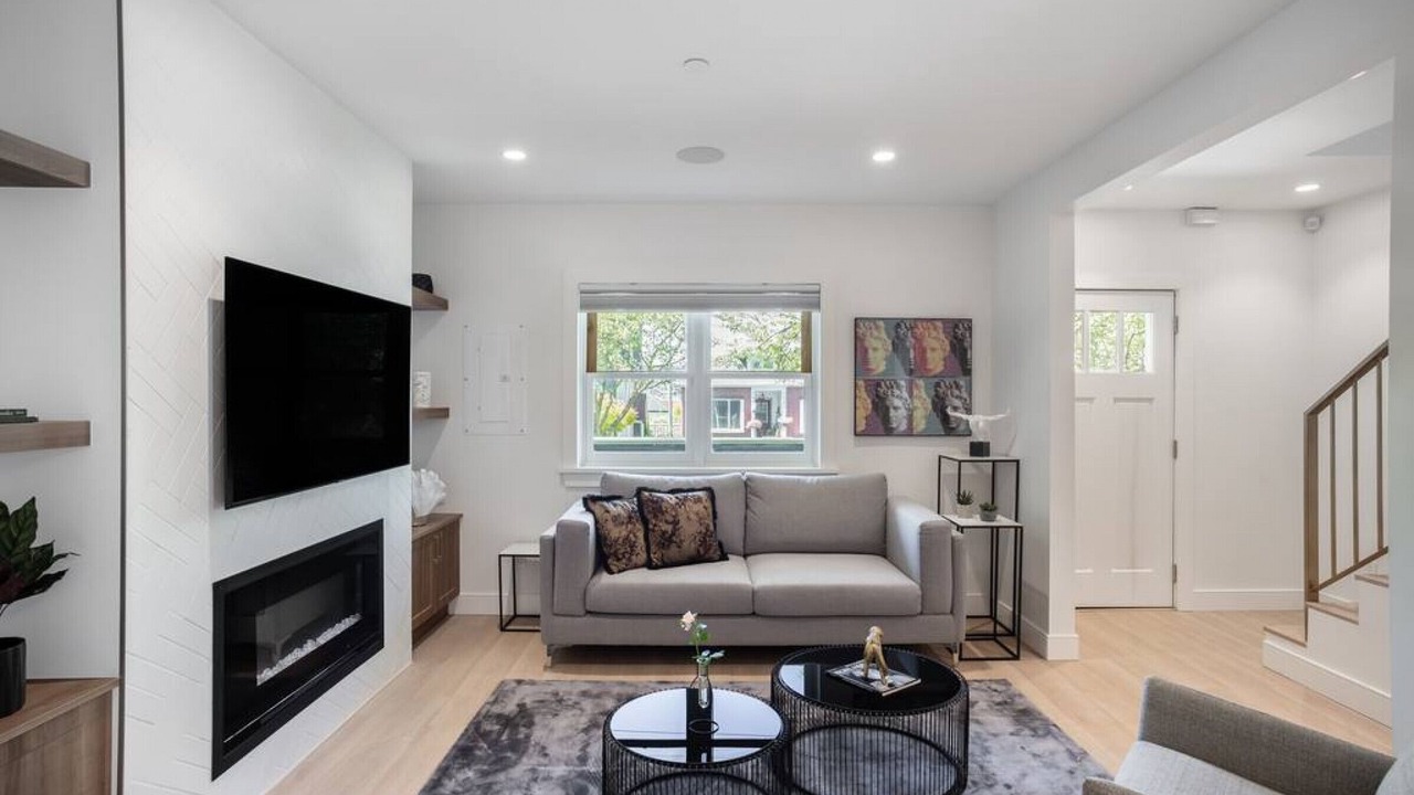 Photo of Livingroom in Grandview-Woodland
