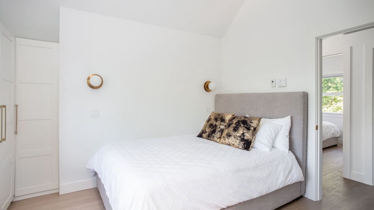Photo of Bedroom in Grandview-Woodland