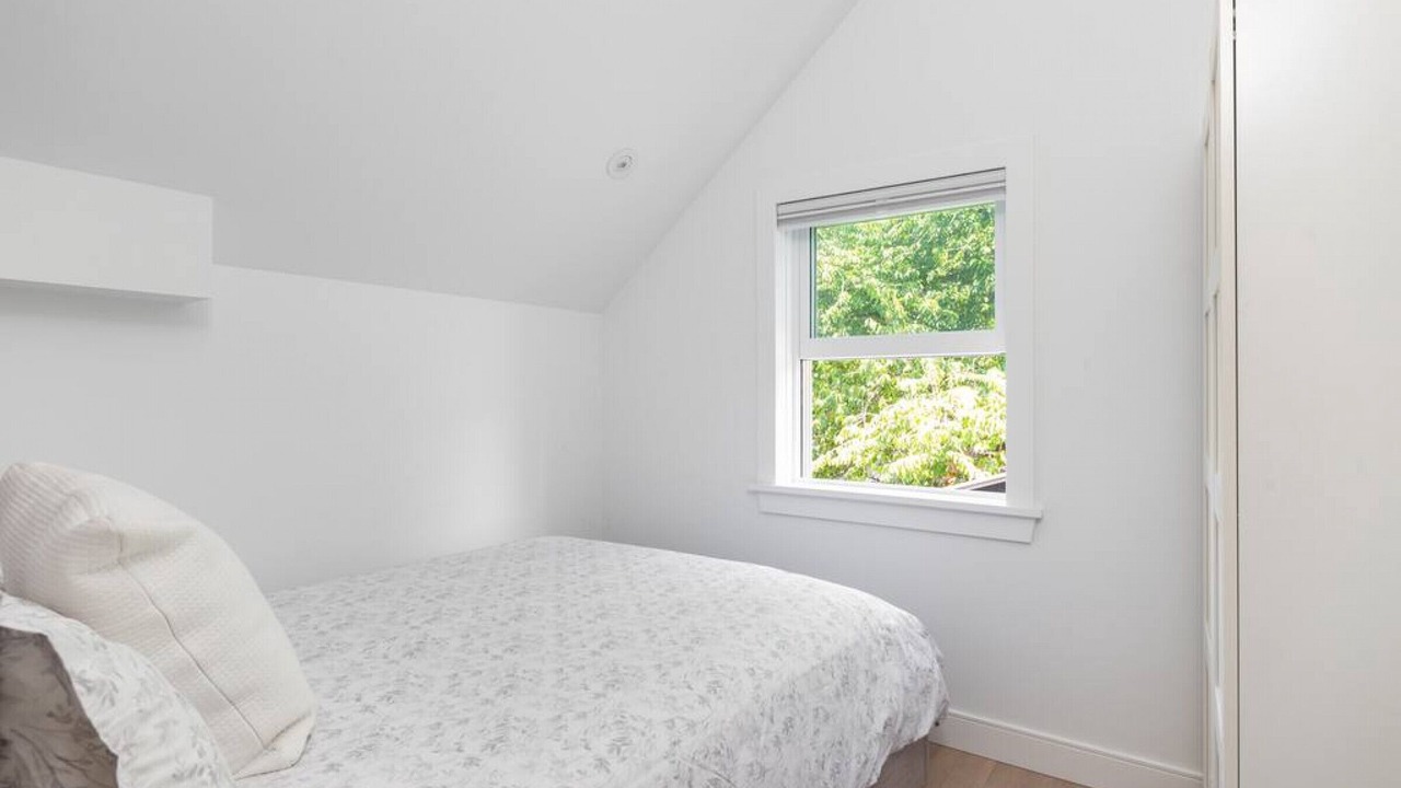 Photo of Bedroom in Grandview-Woodland