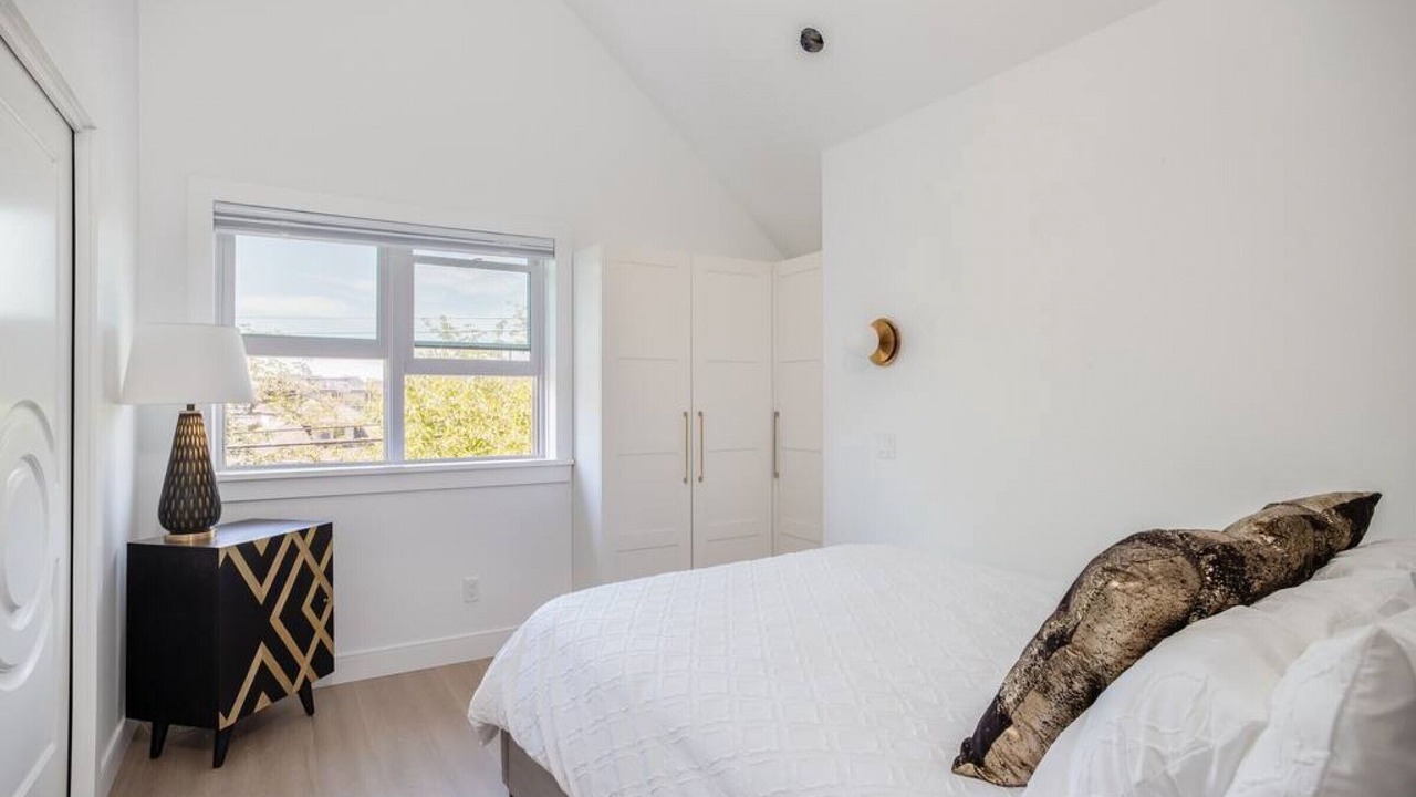 Photo of Bedroom in Grandview-Woodland