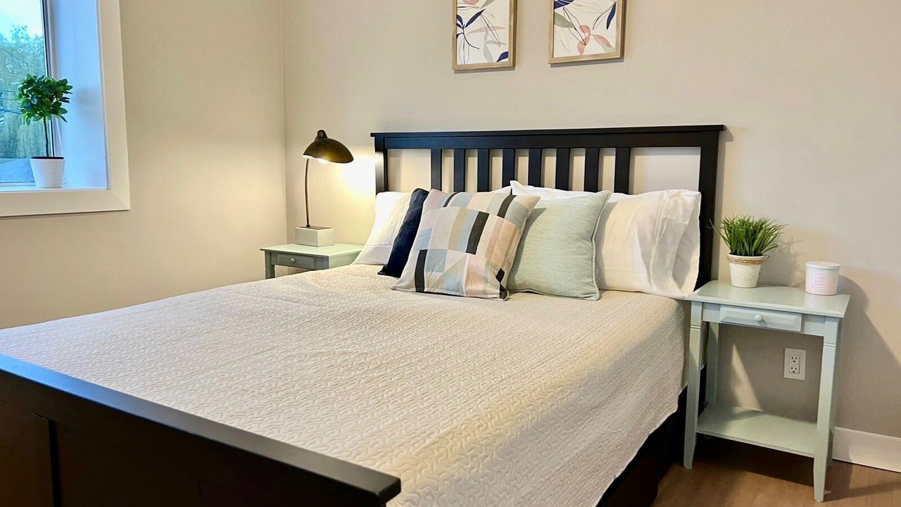 Photo of Bedroom in Maple Ridge