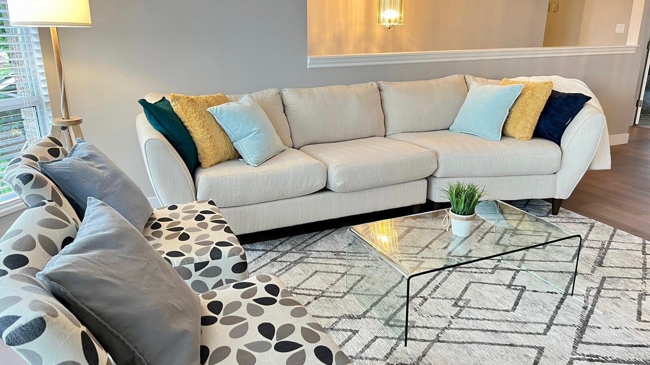 Photo of Livingroom in Maple Ridge