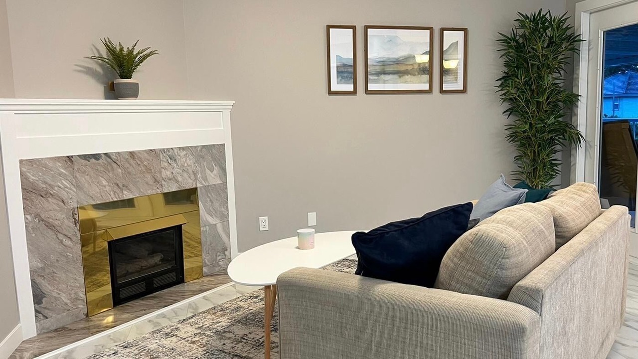 Photo of Livingroom in Maple Ridge