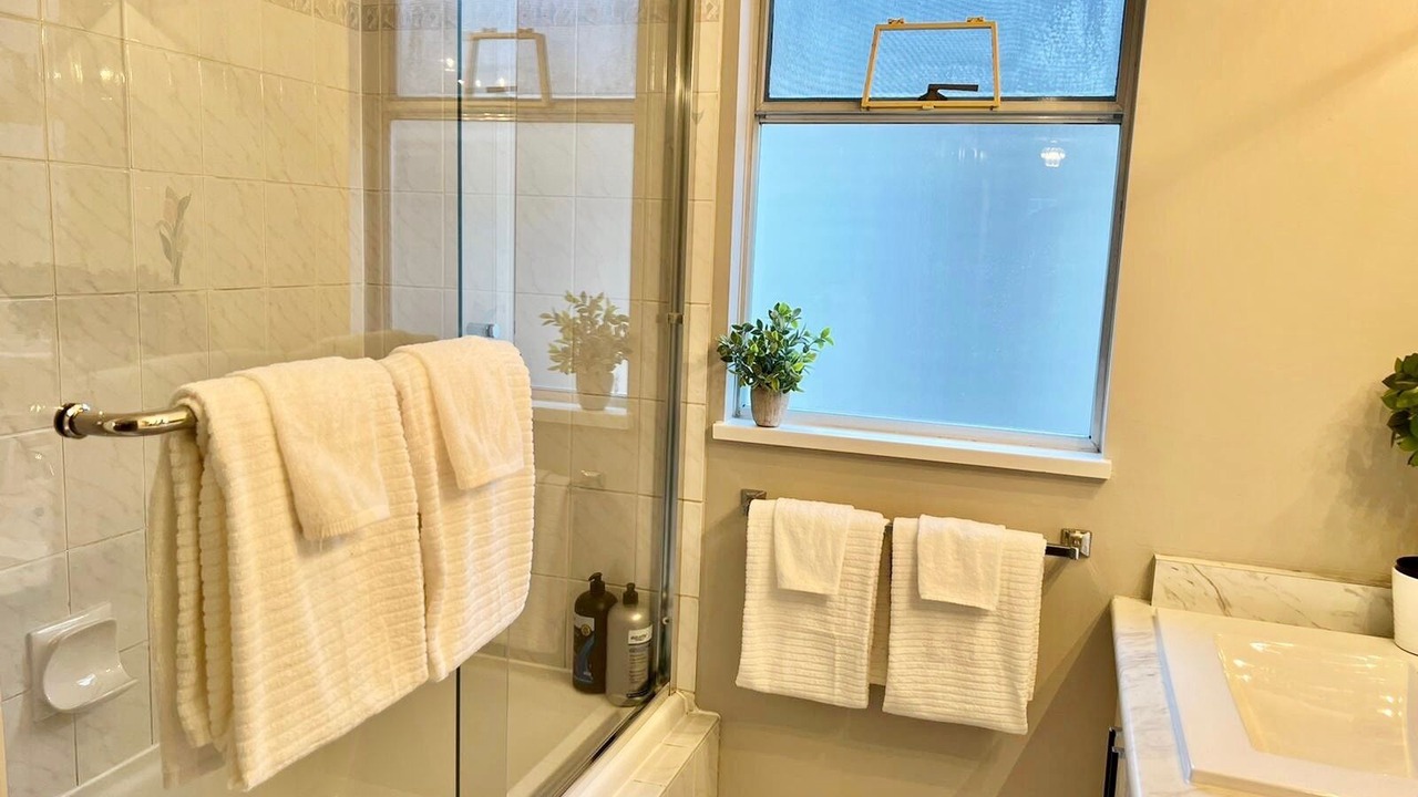 Photo of Bathroom in Maple Ridge