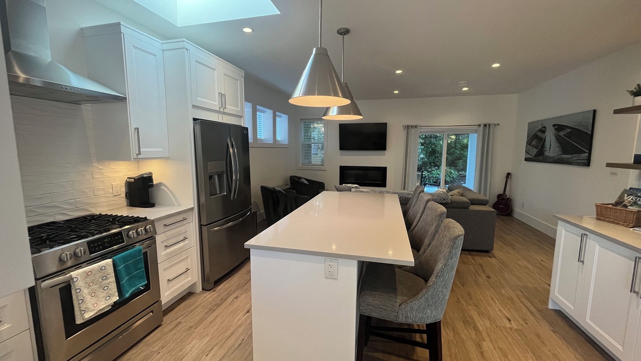 Photo of Bedroom in Saanich East