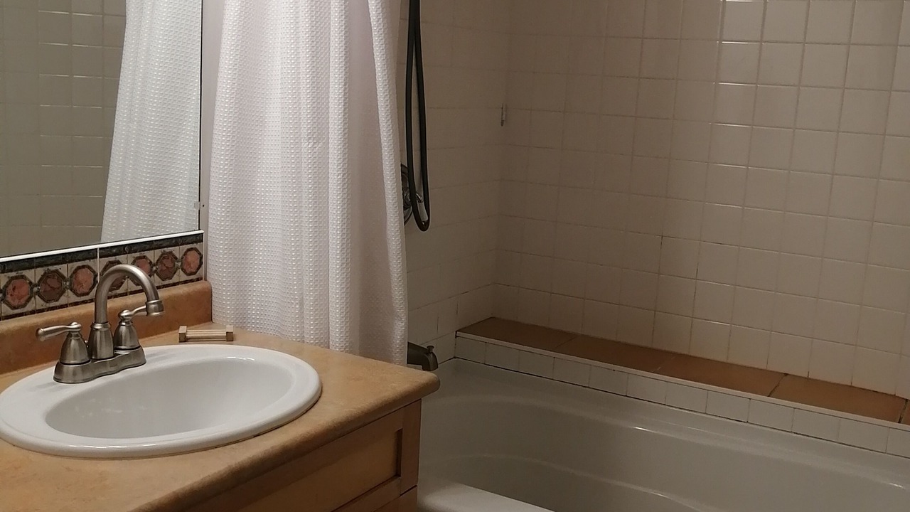 Photo of Bathroom in Metchosin