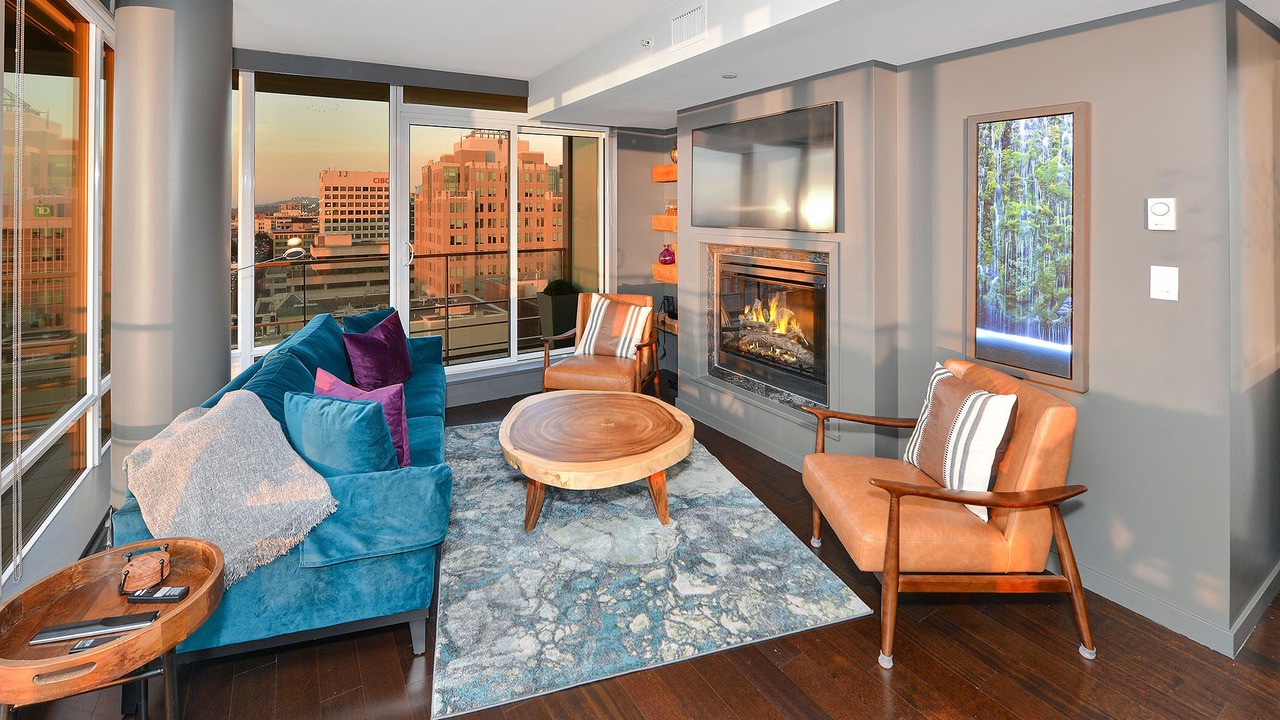 Photo of Livingroom in Inner Harbour