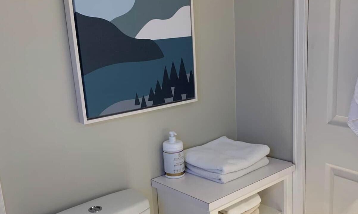 Photo of Bathroom in Okanagan-Similkameen