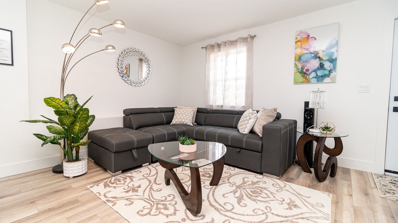 Photo of Livingroom in Halifax