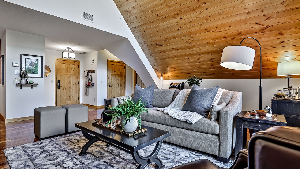 Photo of Bedroom in Canmore