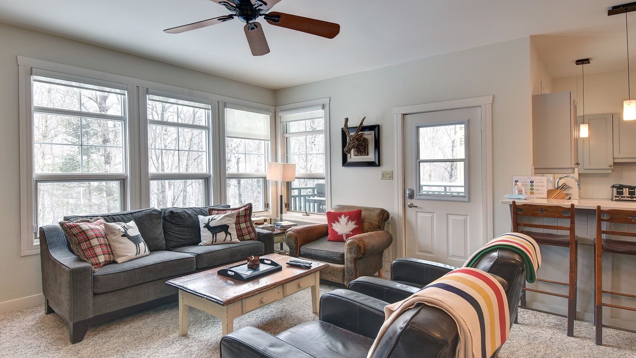 Photo of Livingroom in Tremblant-Les-Eaux