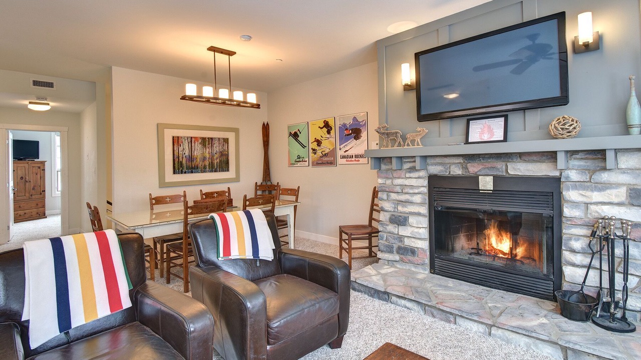 Photo of Livingroom in Tremblant-Les-Eaux