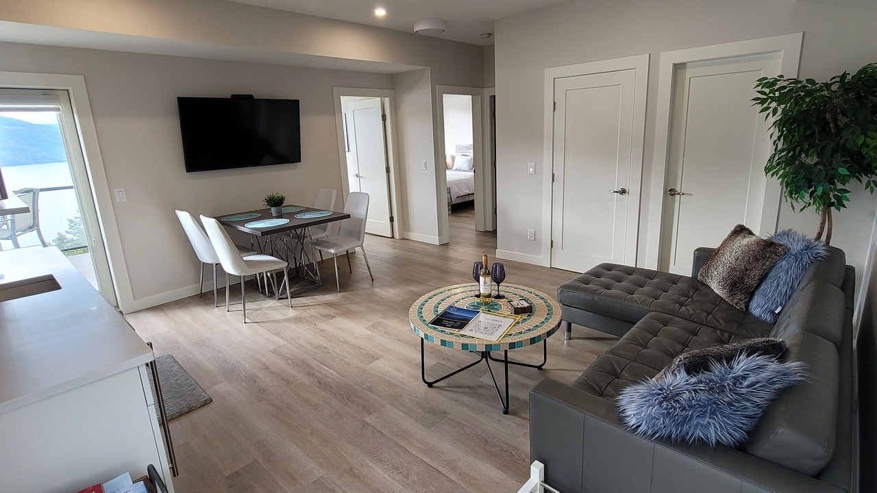 Photo of Livingroom in McKinley