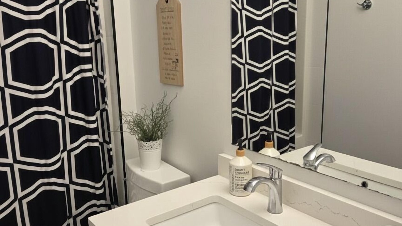 Photo of Bathroom in Southeast Edmonton