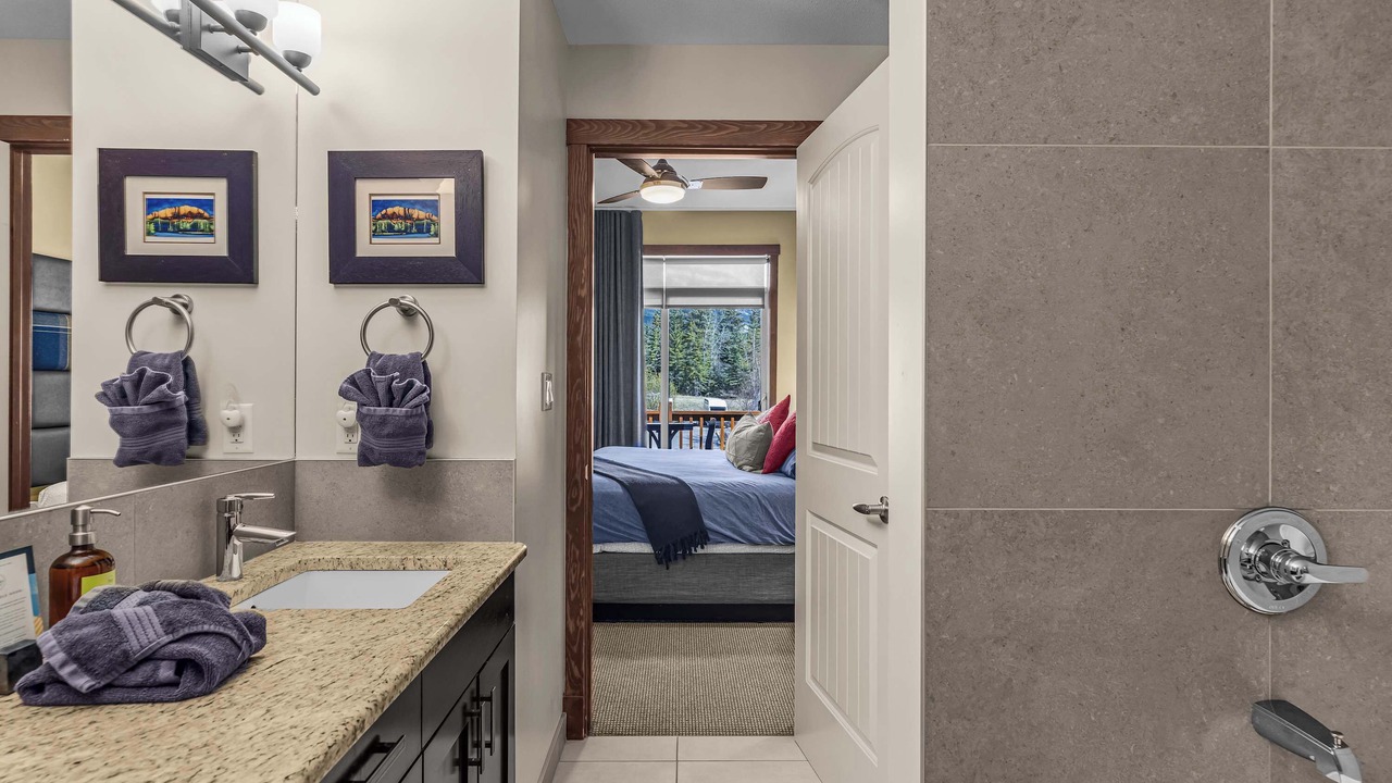 Photo of Bathroom in Canmore