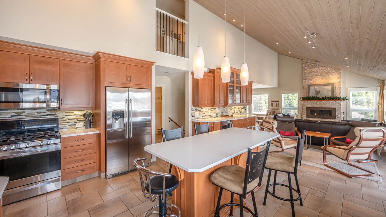 Photo of Kitchen in Apex Mountain