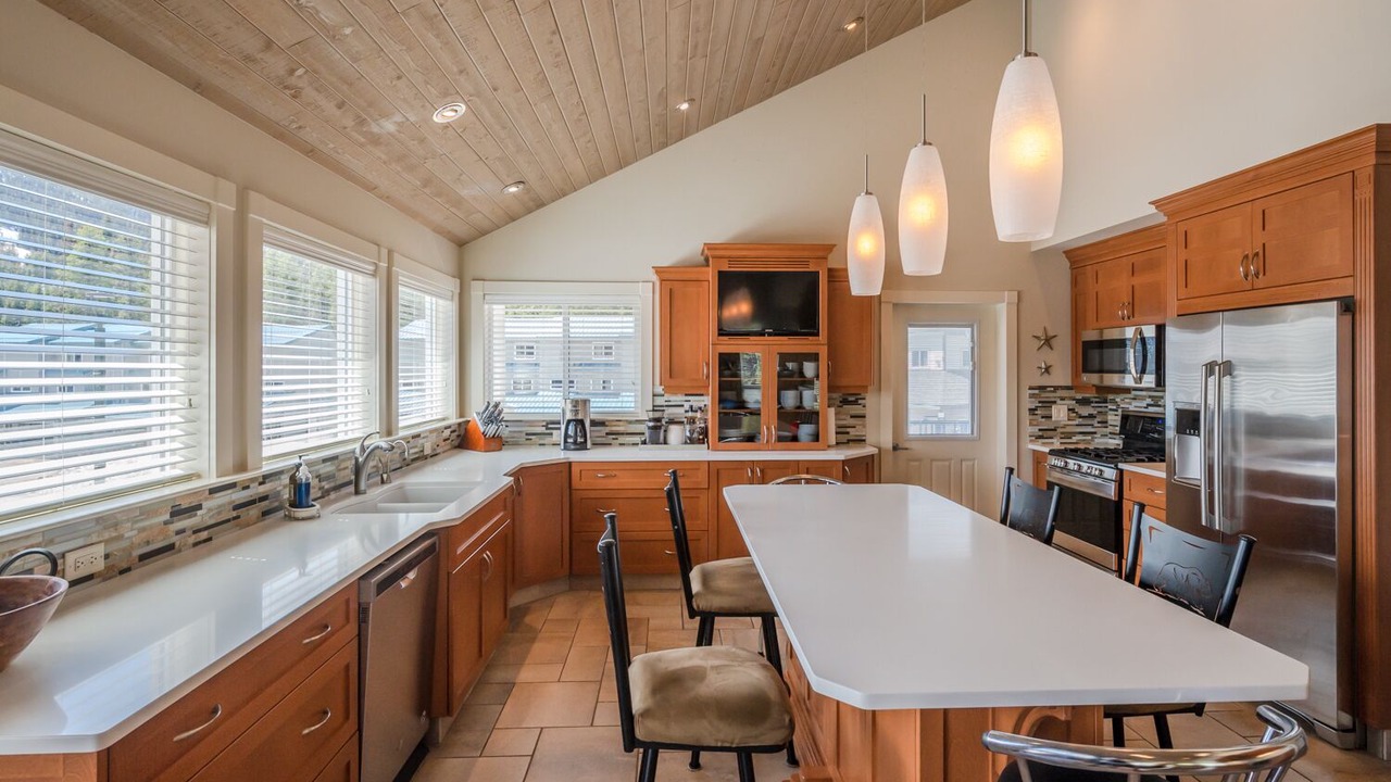 Photo of Kitchen in Apex Mountain