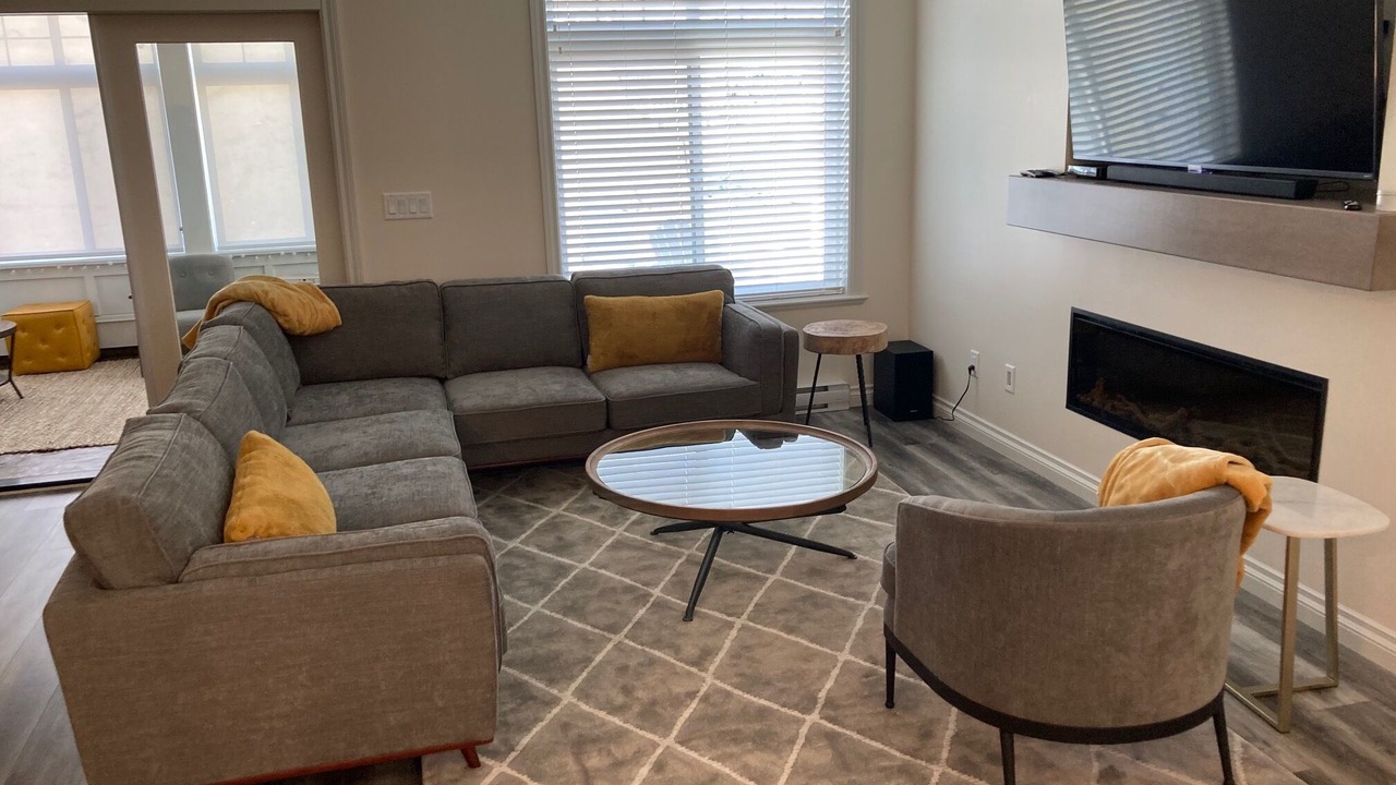Photo of Livingroom in Osoyoos