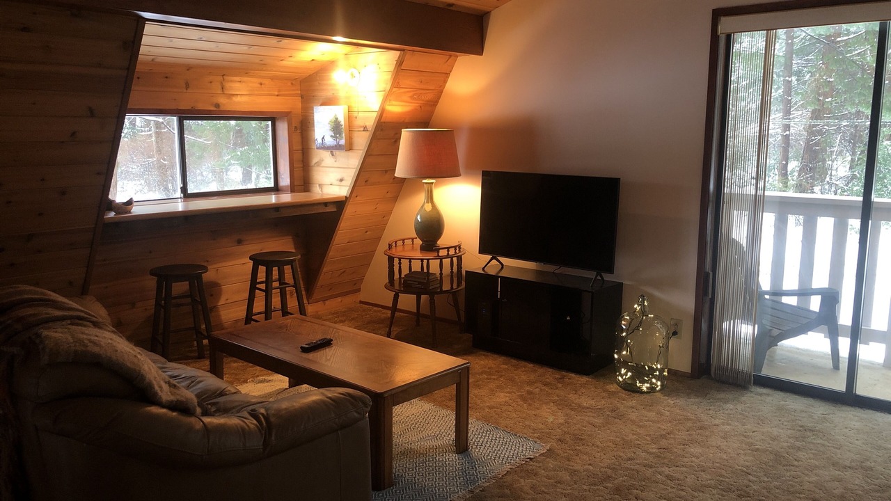 Photo of Livingroom in Comox