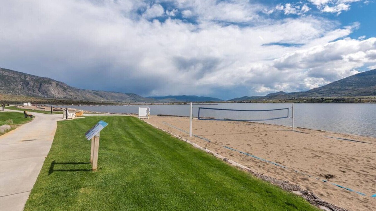 Photo of Others in Osoyoos