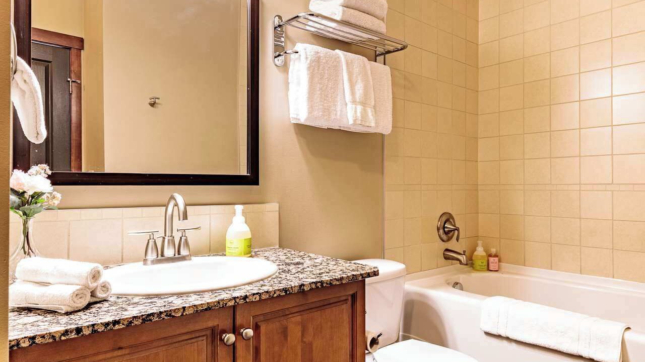Photo of Bathroom in Canmore