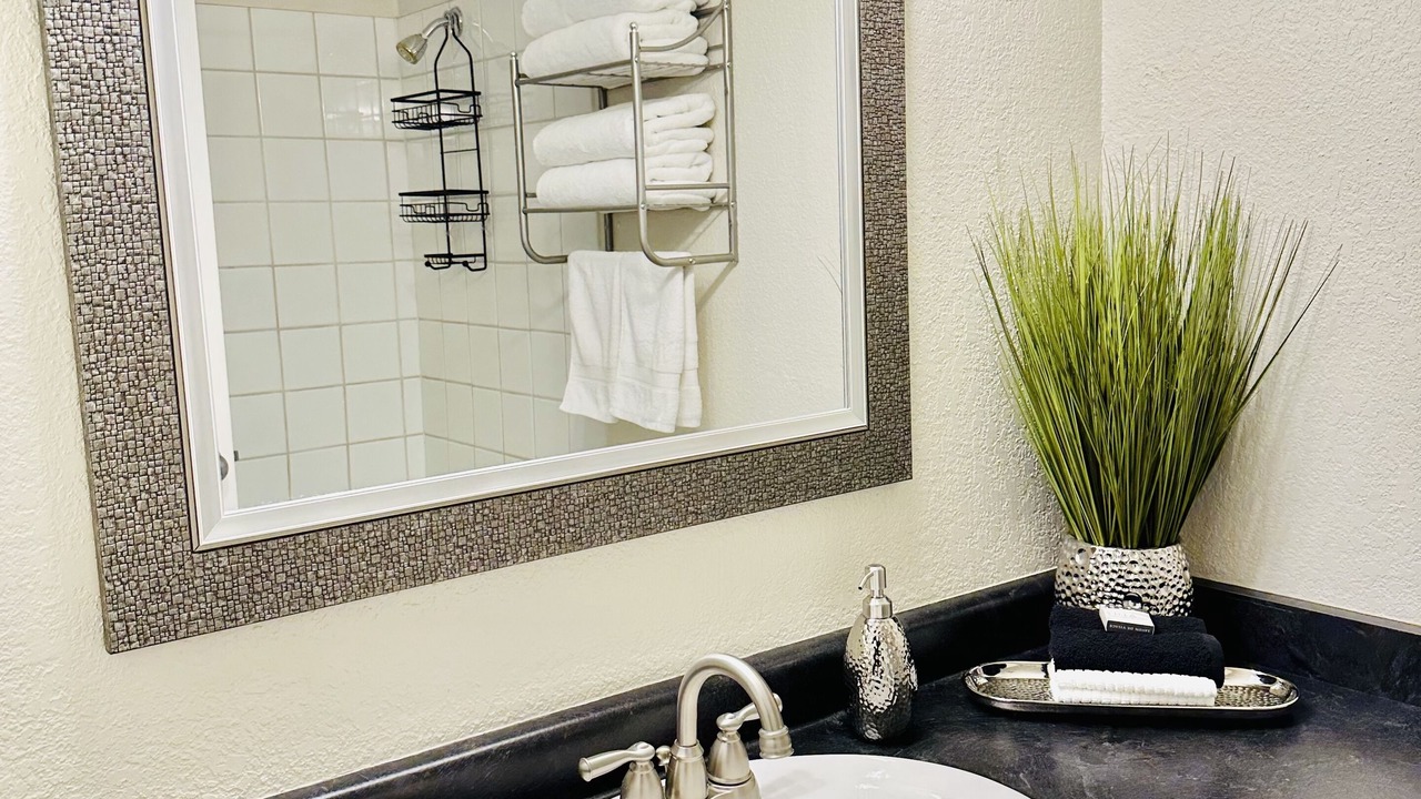 Photo of Bathroom in Courtenay